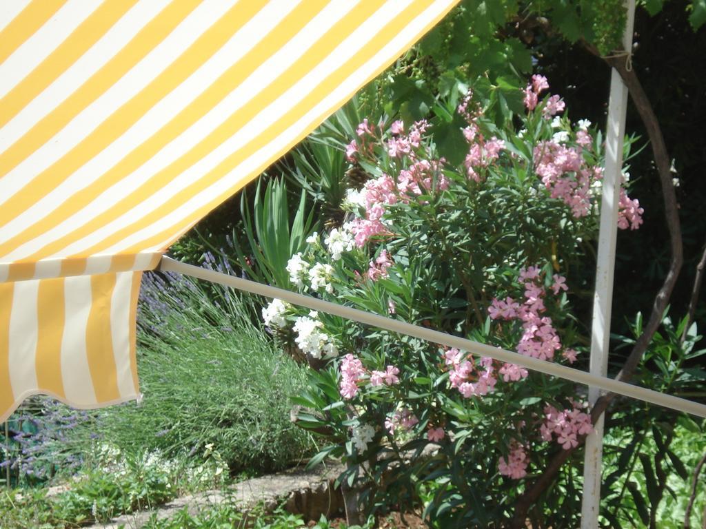 Apartments 4U Omisalj ภายนอก รูปภาพ